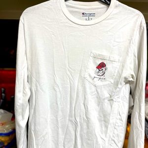 Long sleeve white t-shirt with ga bulldogs on it